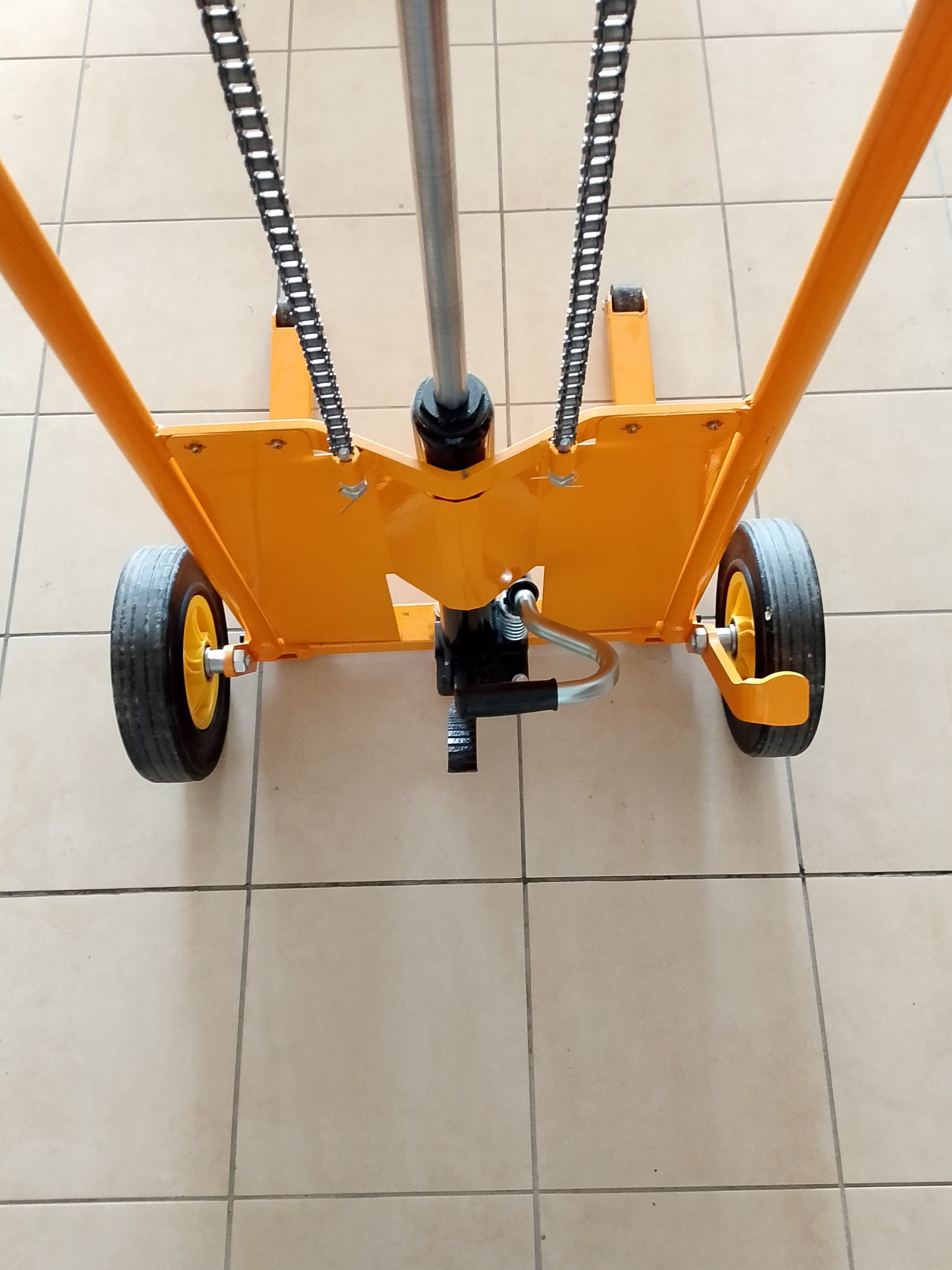 Carrello elevatore manuale portata 200 kg