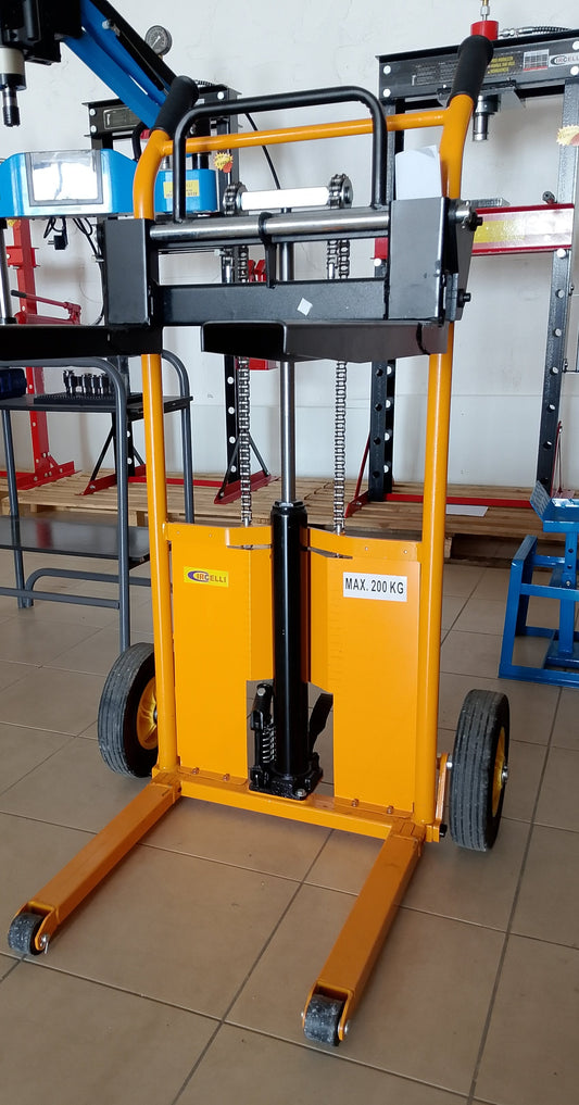 Carrello elevatore manuale portata 200 kg