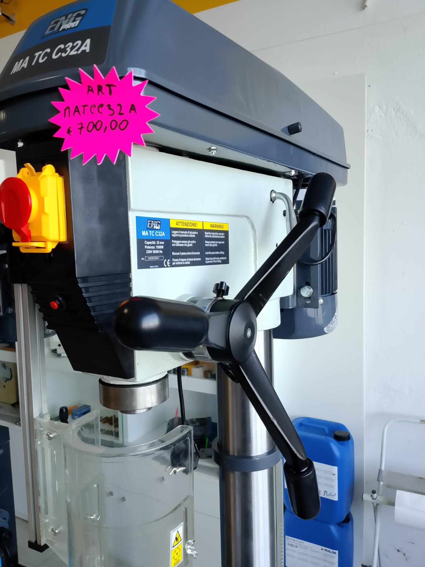 Trapano a colonna con trasmissione a cinghia 32mm