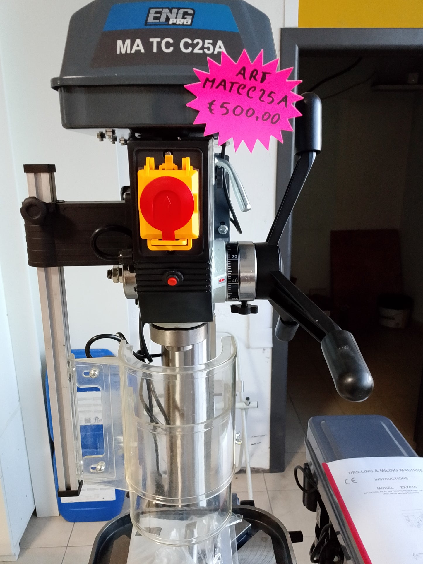 Trapano a colonna Trapano a colonna con trasmissione a cinghia 25mm