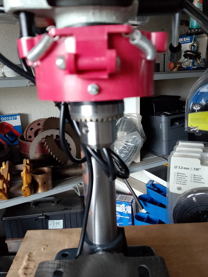 Trapano a colonna da banco 13mm velocità regolabile.