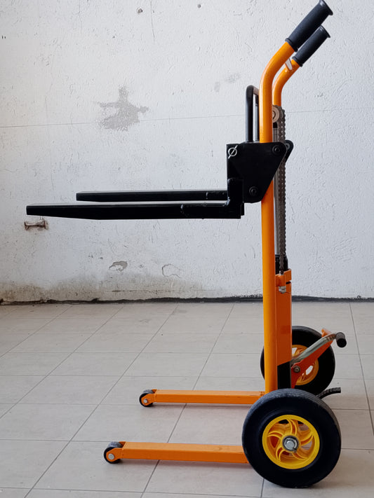 Carrello elevatore manuale portata 200 kg