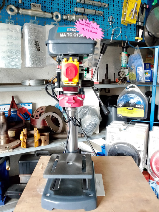 Trapano a colonna da banco 13mm velocità regolabile.