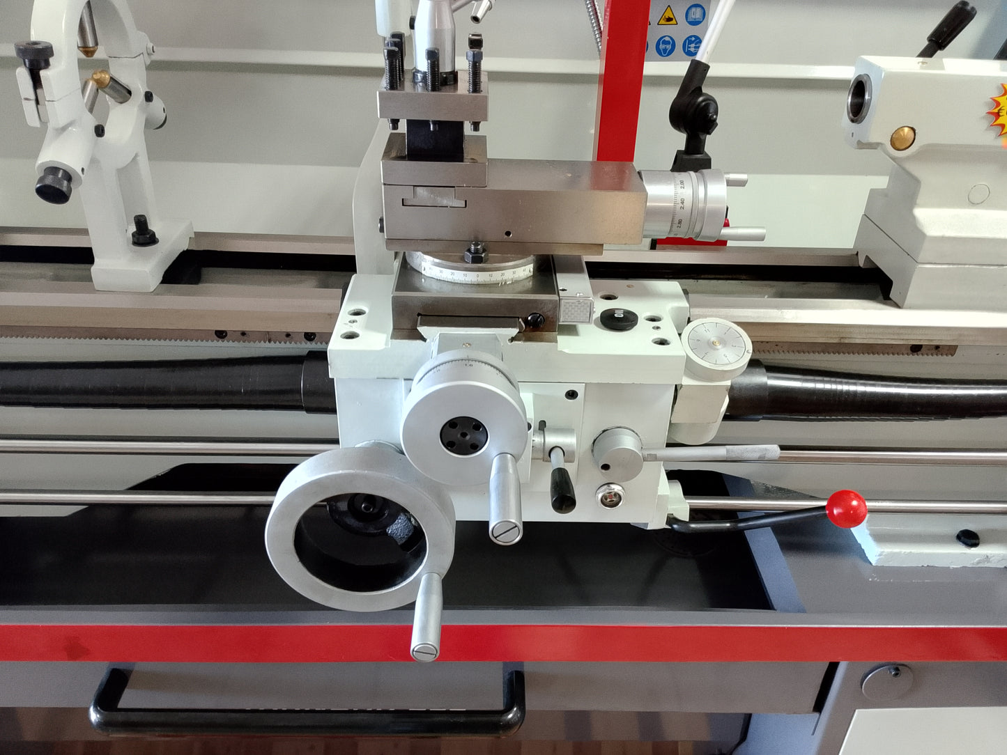 Tornio Parallelo Universale Professionale Con Sistema DRO