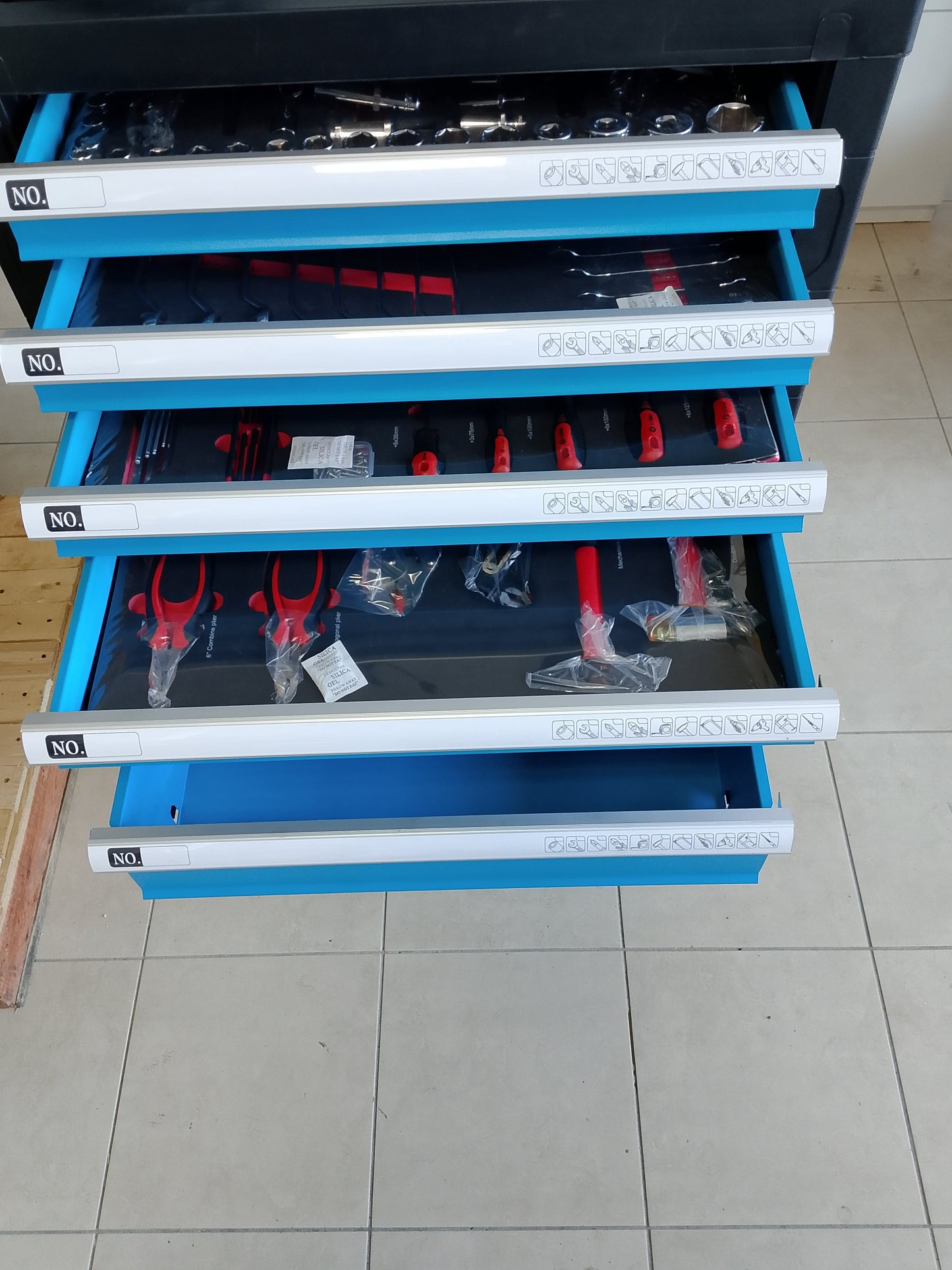 Cassettiera Porta Utensili con 7 Cassetti e 300 Utensili